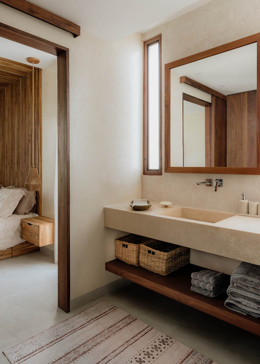 Bathroom Full 2 01