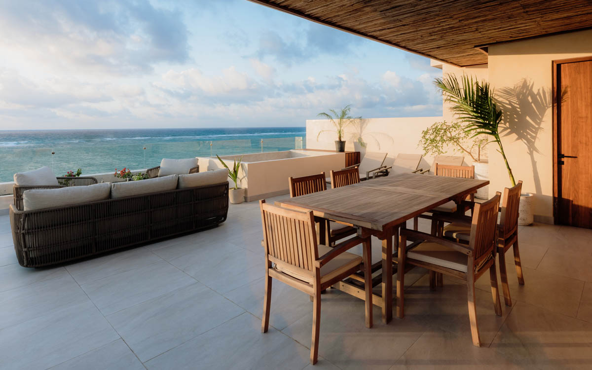 Rooftop 1 04